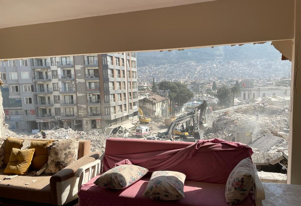 Einsatz der ADRG beim Erdbeben in der Türkei 2023 (1/10)